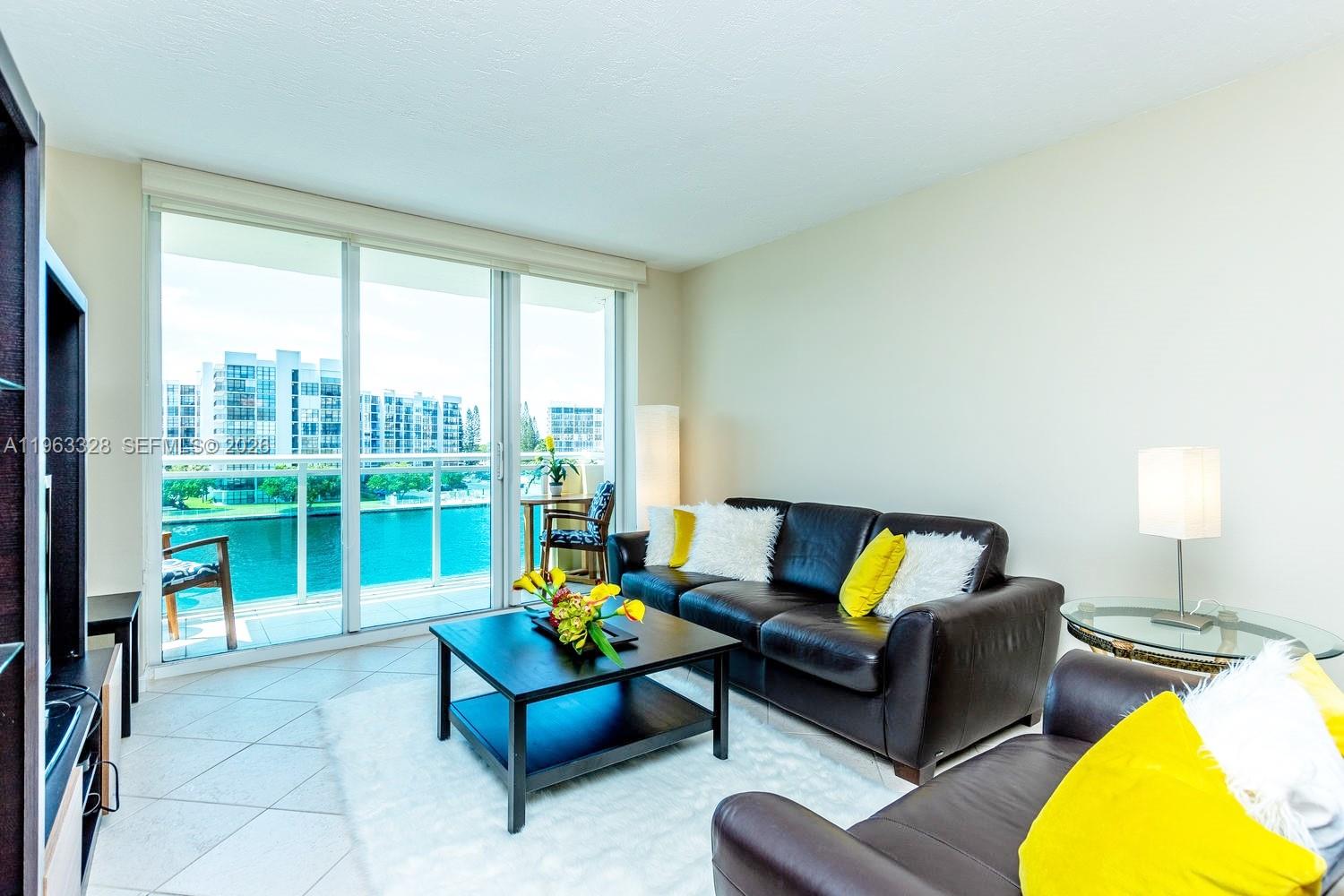 Photo of 3000 Ocean Dr  #316, Hollywood, Florida, 33019 - 