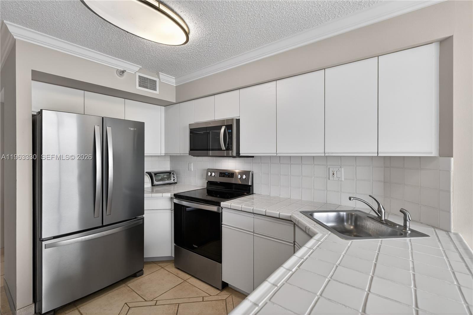 Photo of 3530 Mystic Pointe Dr  #2202, Aventura, Florida, 33180 - 