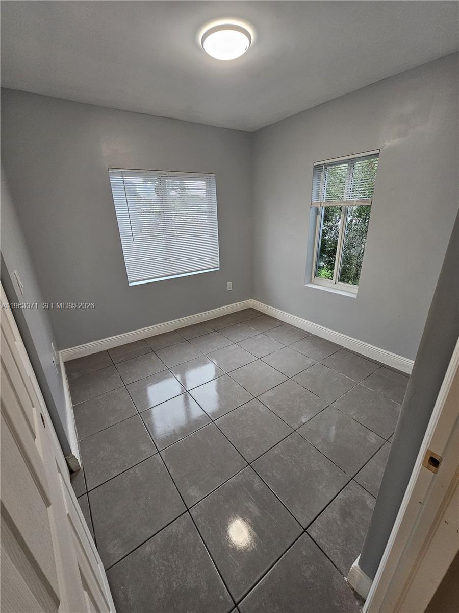   /  1552 кв.футов $ 2026-02-11 0 Фото