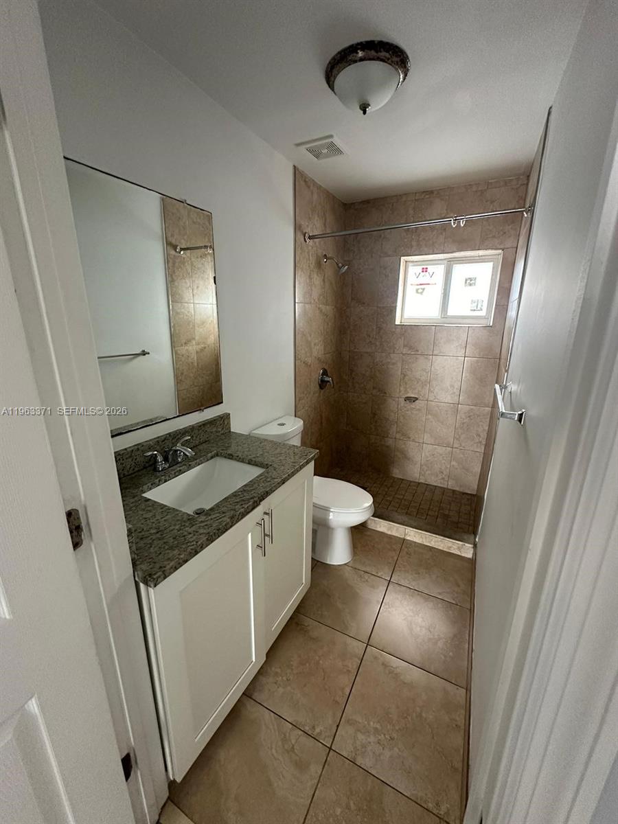   /  1552 кв.футов $ 2026-02-11 0 Фото