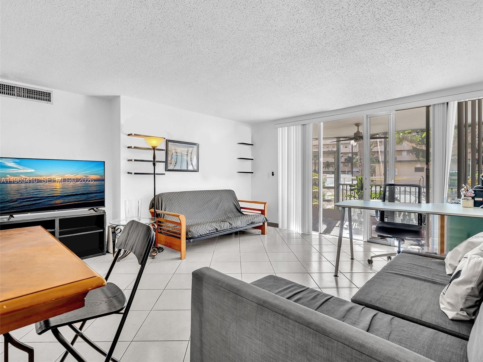 See details 116-1 2 / 2 1315 sq. ft. $ 2026-02-11 0 Photo