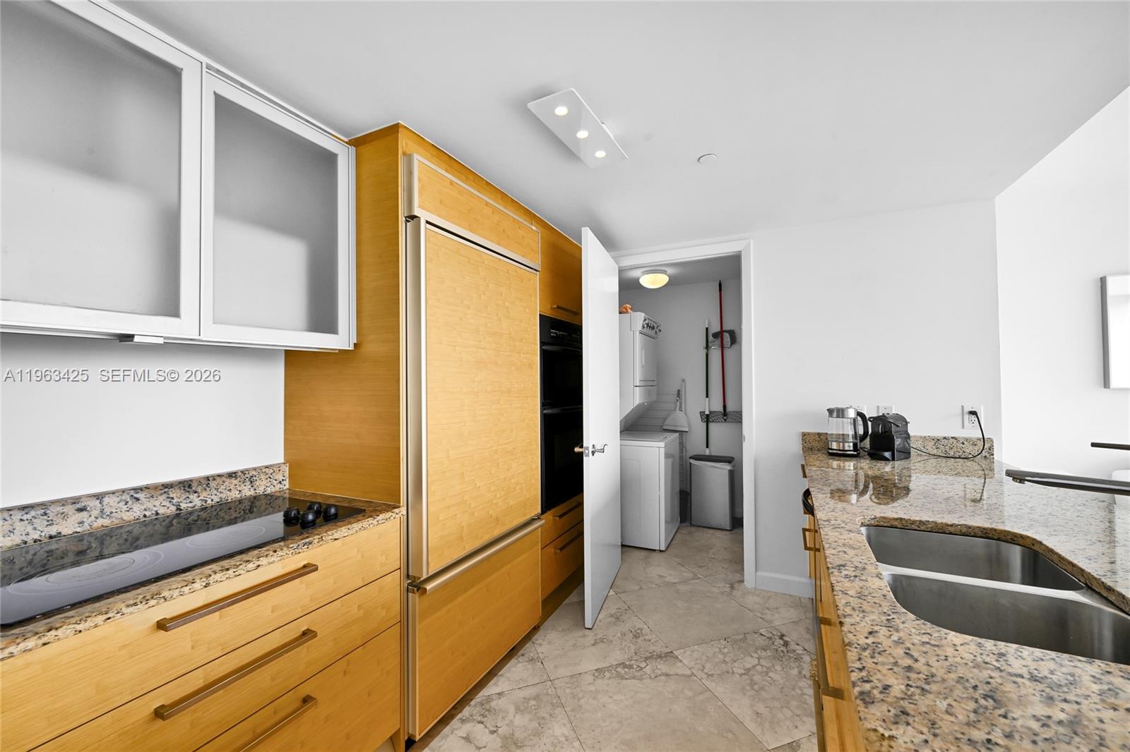 1907 1 / 1 871 sq. ft. $ 2026-02-11 0 foto