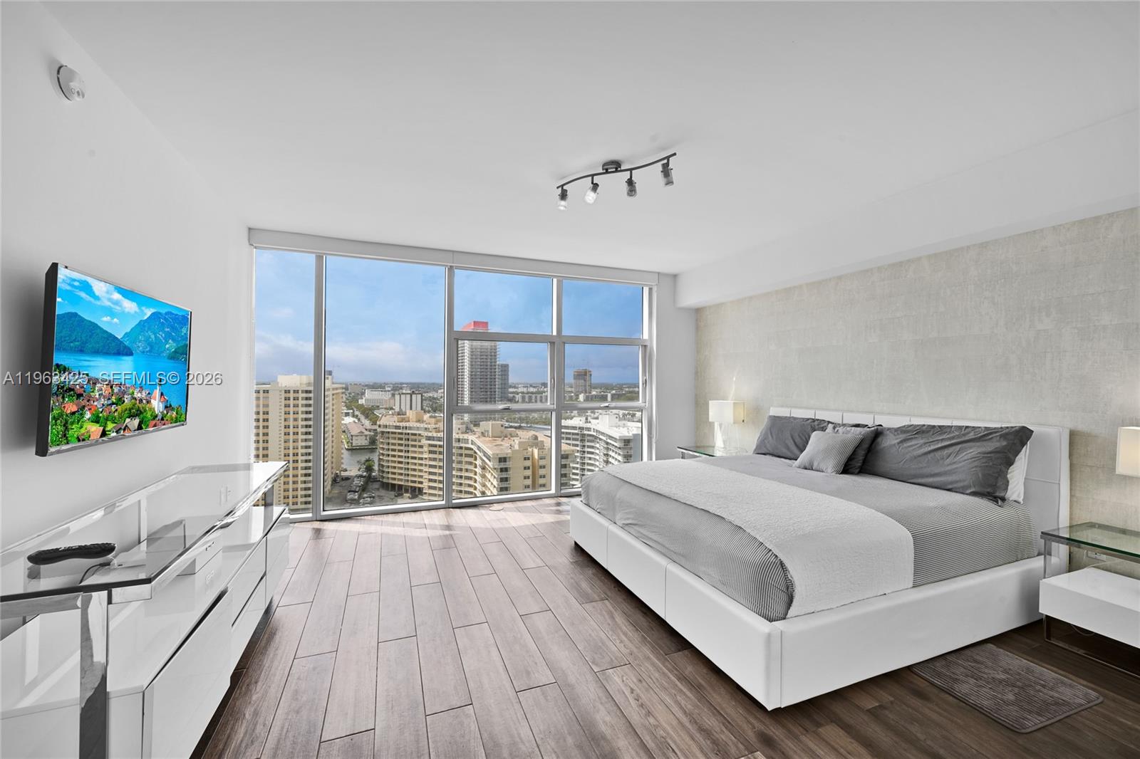 1907 1 / 1 871 sq. ft. $ 2026-02-11 0 foto