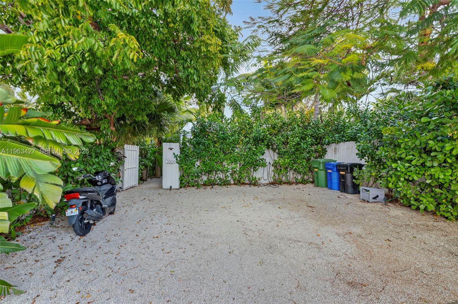 See details / sq. ft. $ 2026-02-11 0 Photo