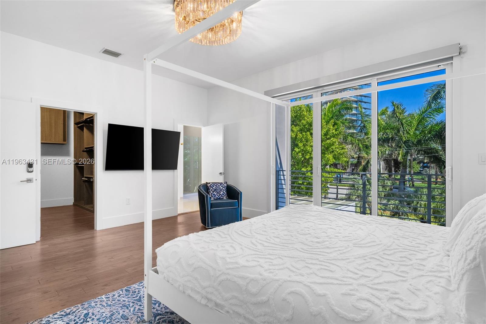 Photo of 18935 Atlantic Blvd (18935), Sunny Isles Beach, Florida, 33160 -