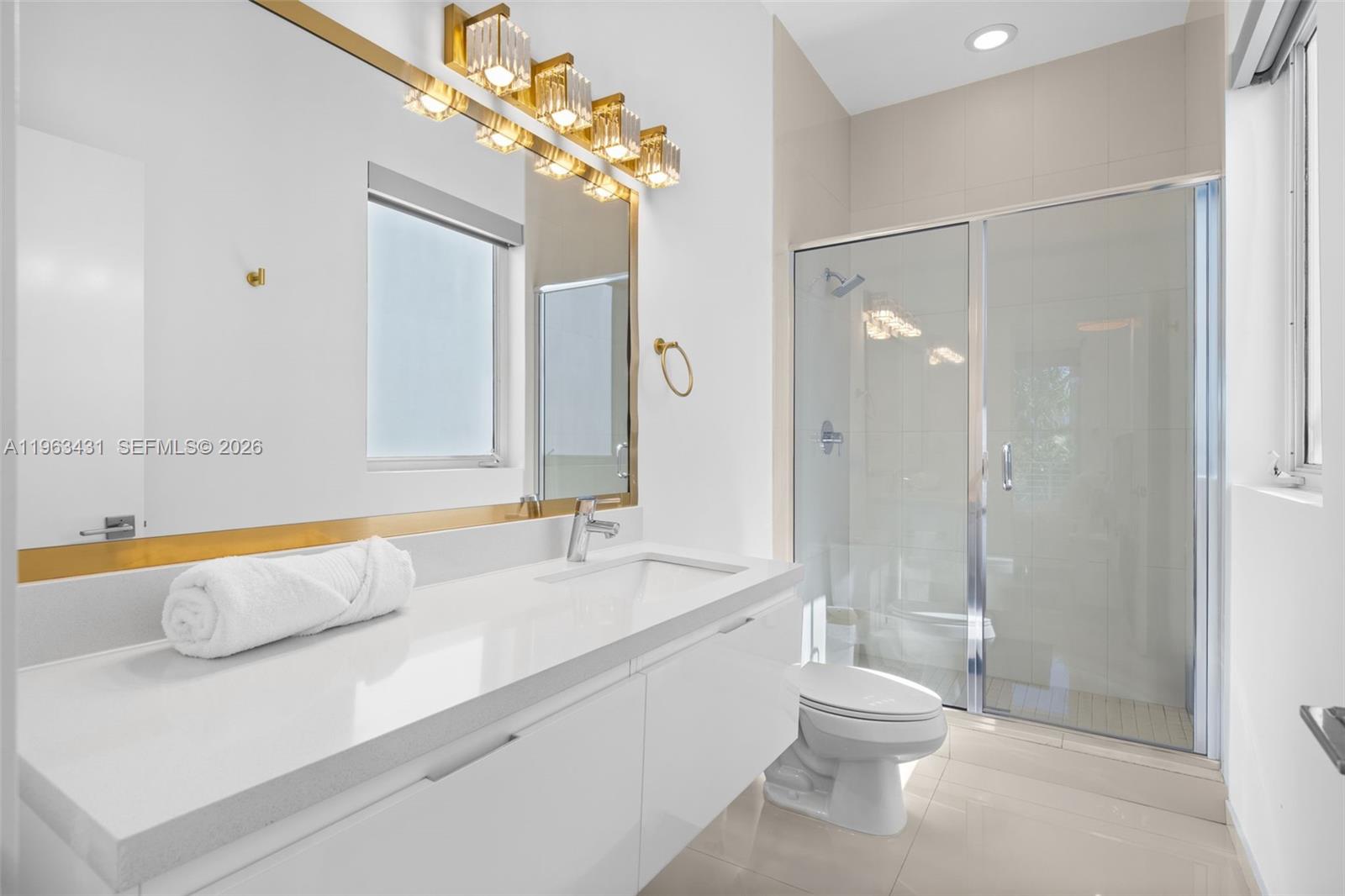 Photo of 18935 Atlantic Blvd (18935), Sunny Isles Beach, Florida, 33160 -