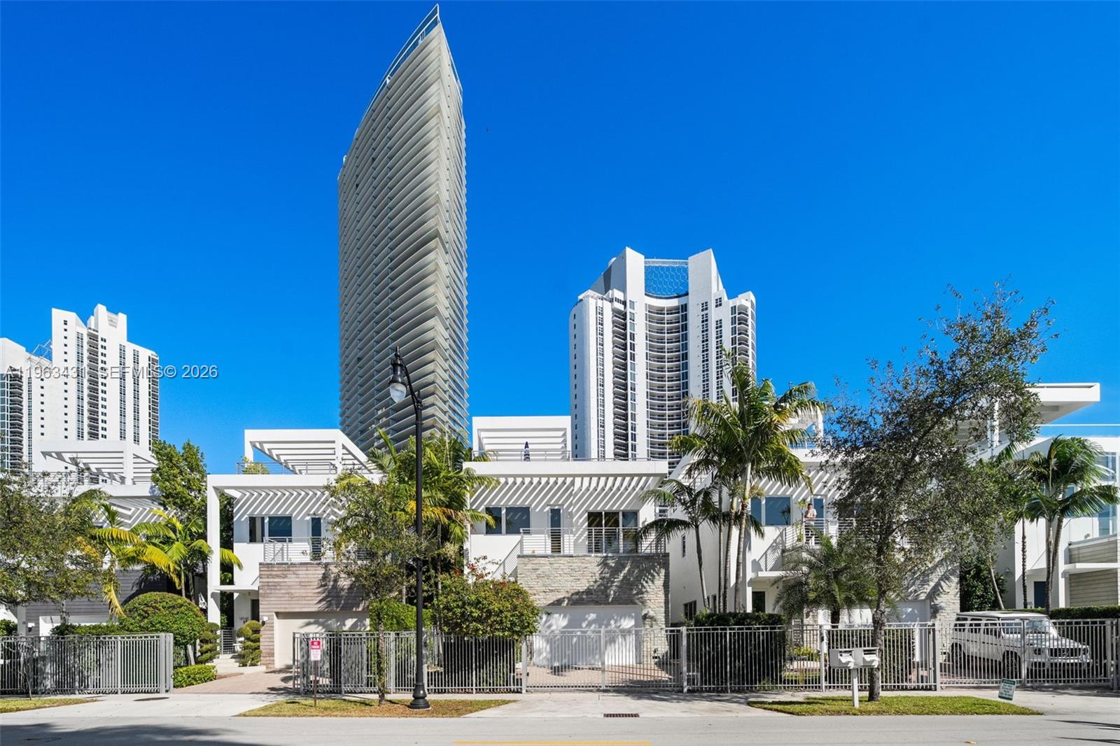 Photo of 18935 Atlantic Blvd (18935), Sunny Isles Beach, Florida, 33160 -
