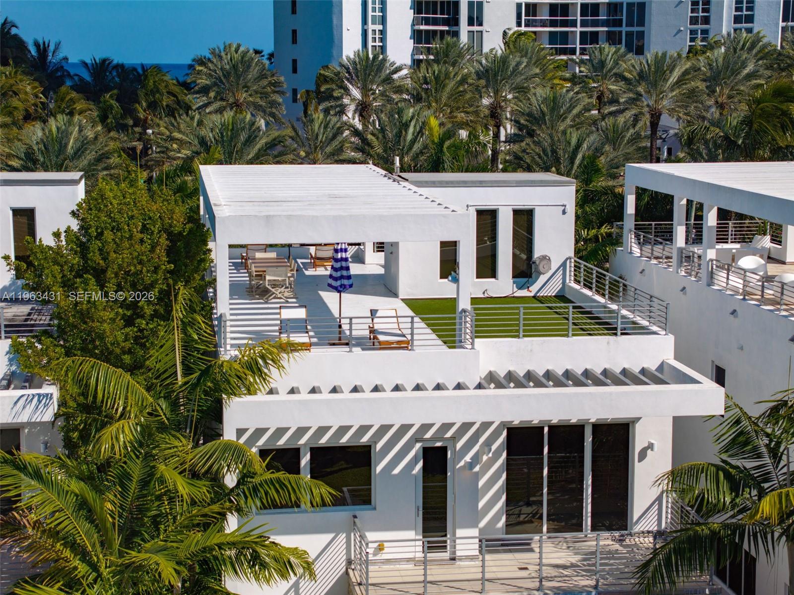 Photo of 18935 Atlantic Blvd (18935), Sunny Isles Beach, Florida, 33160 -