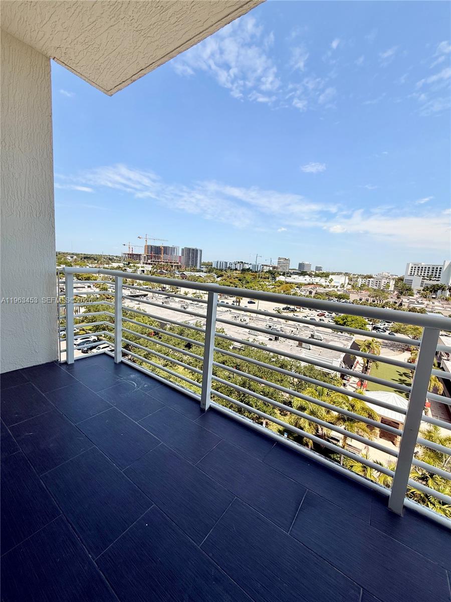Photo of 2775 187th St  #PH2, Aventura, Florida, 33180 - 