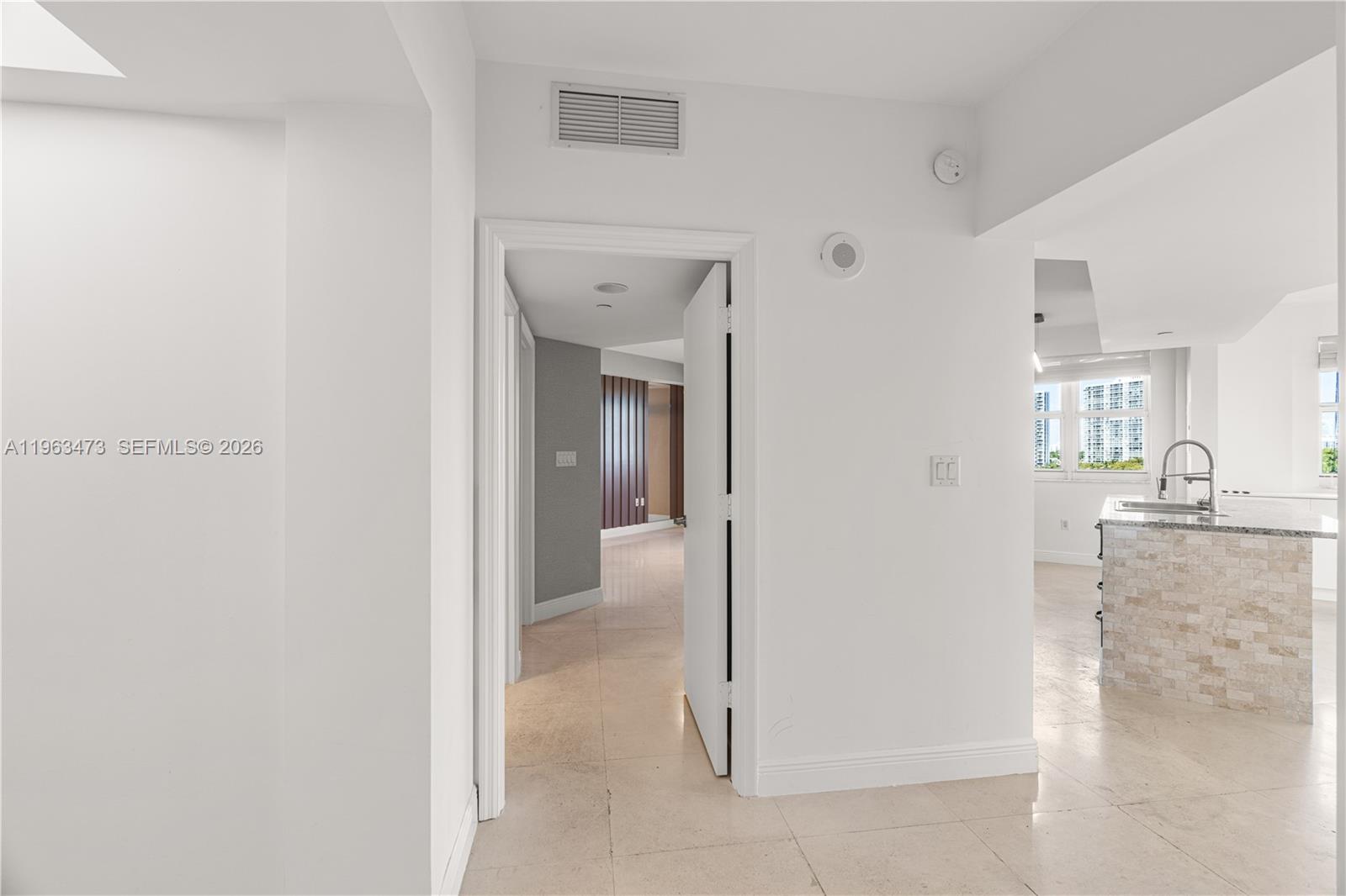 Photo of 20000 Country Club Dr #716, Aventura, Florida, 33180 -