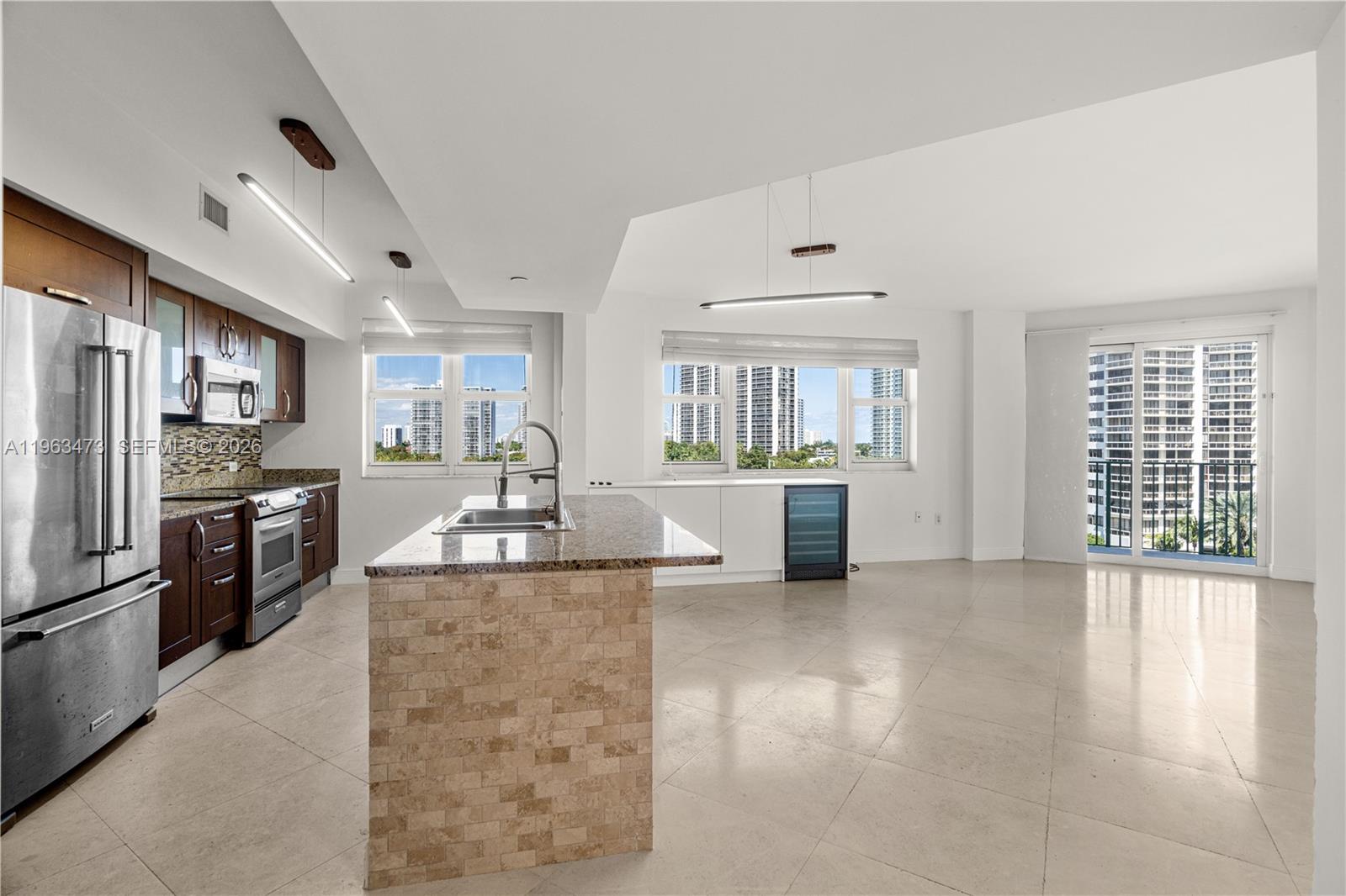 Photo of 20000 Country Club Dr #716, Aventura, Florida, 33180 -