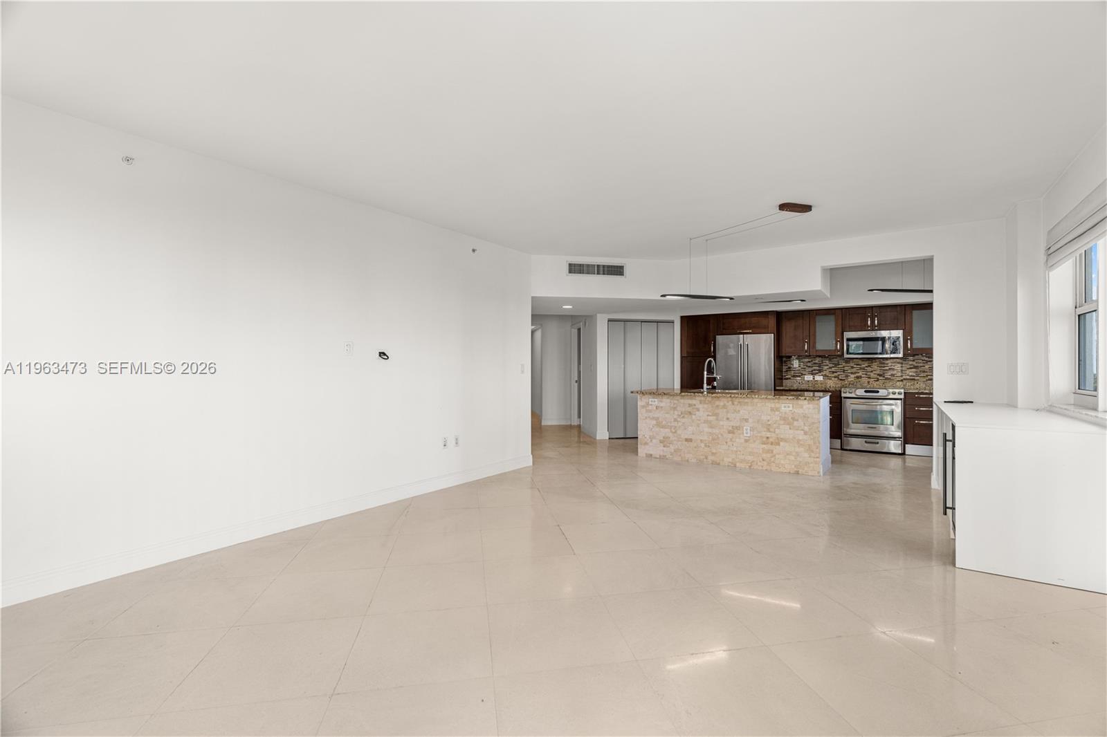 Photo of 20000 Country Club Dr #716, Aventura, Florida, 33180 -