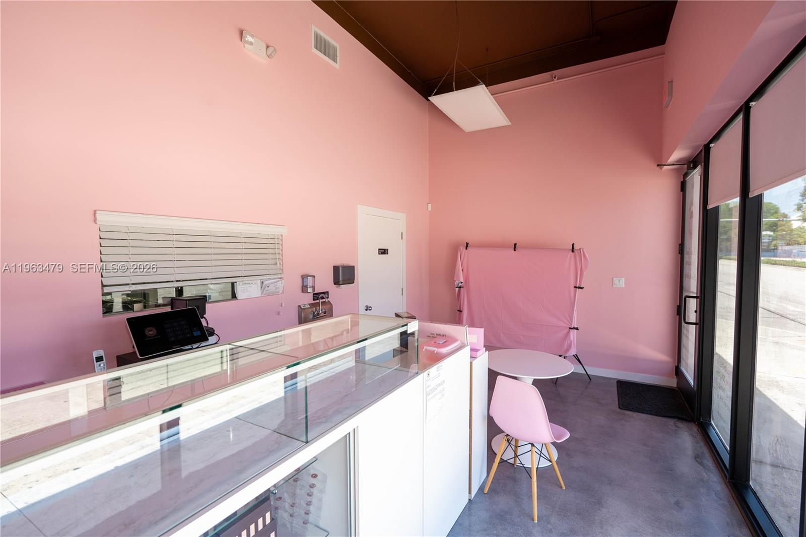 Ver detalles / sq. ft. $ 2026-02-16 0 foto