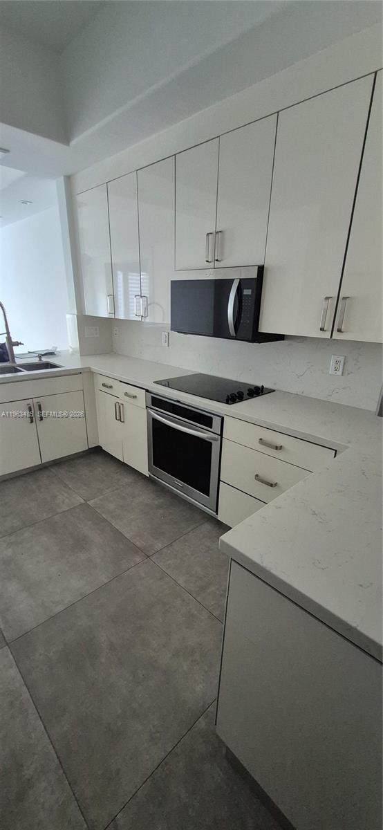 Photo of   , Aventura, Florida, 33180 - 