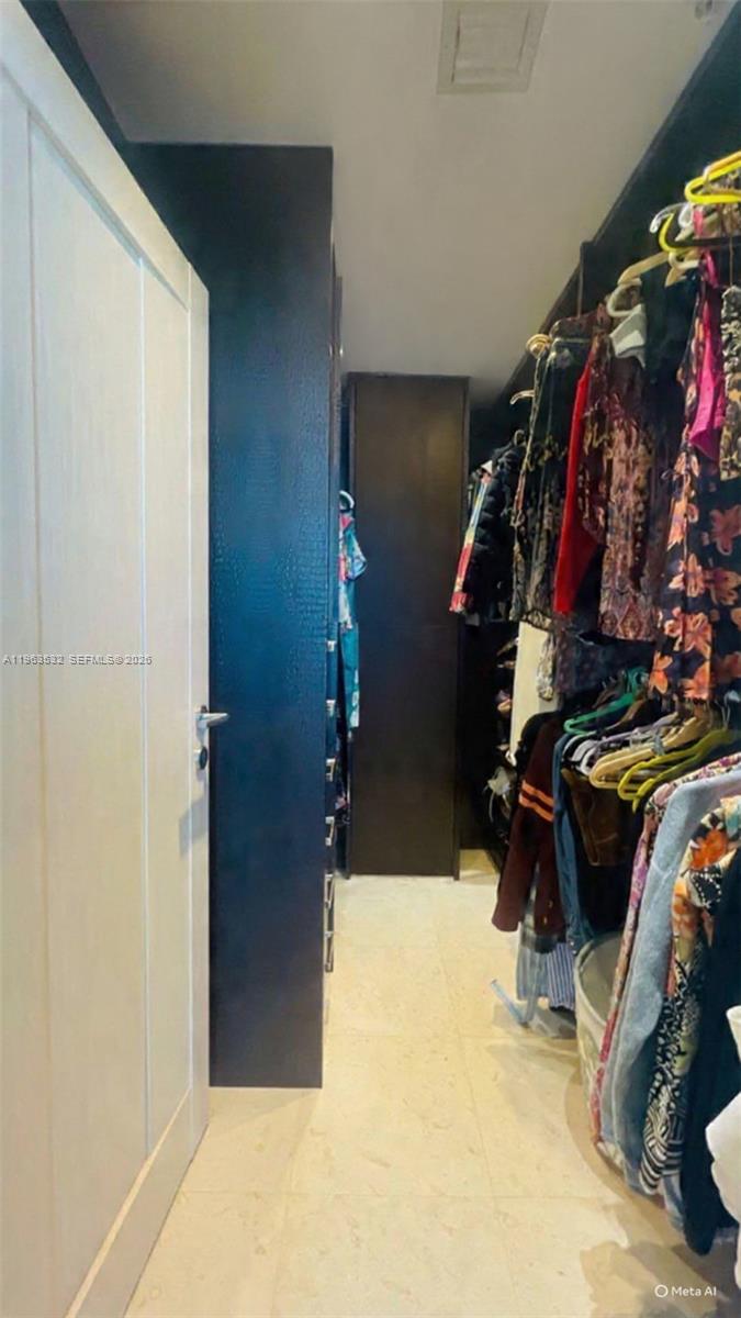 Photo of 1945 Ocean Dr  #1812, Hallandale Beach, Florida, 33009 - 