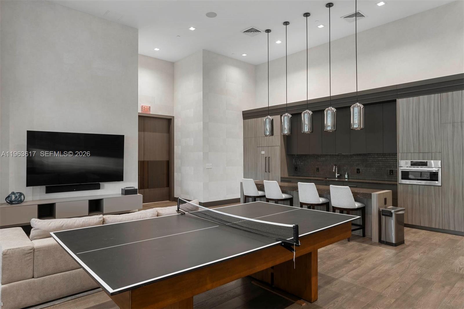 PH-1 4 / 6 4955 sq. ft. $ 2026-02-11 0 Photo