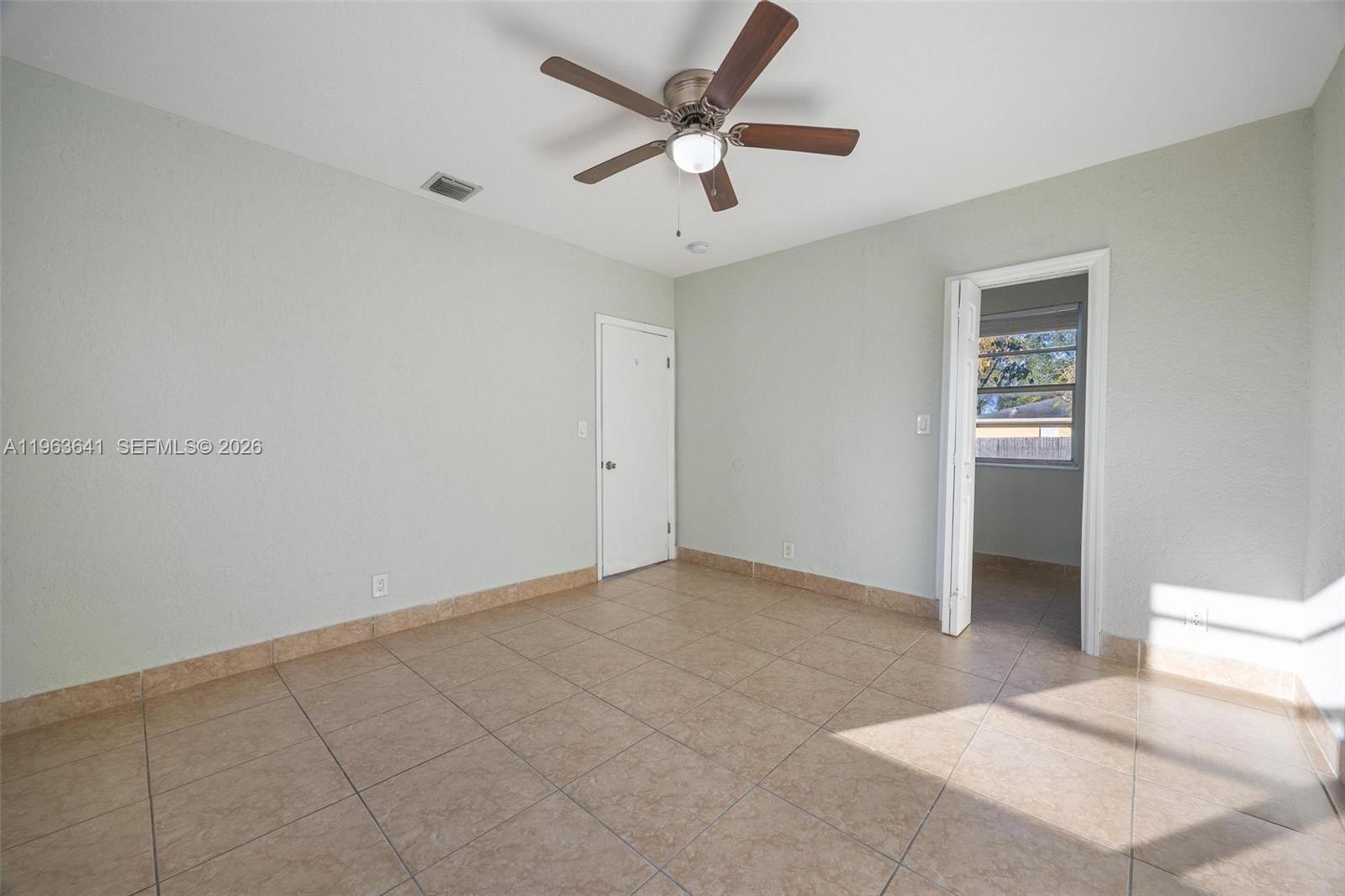   /  1594 sq. ft. $ 2026-02-11 0 Photo