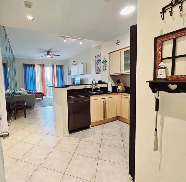 Photo of #104, Hallandale Beach, Florida, 33009 -