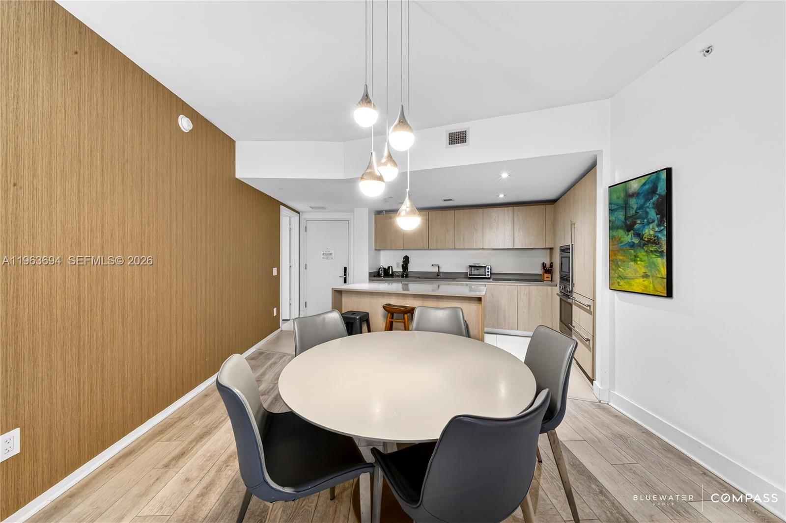 3703 2 / 2 1136 sq. ft. $ 2026-02-11 0 foto