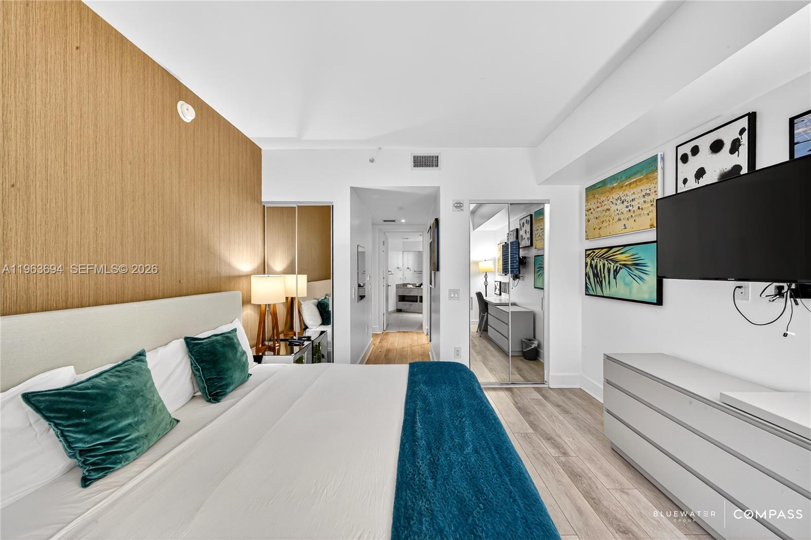 3703 2 / 2 1136 sq. ft. $ 2026-02-11 0 foto