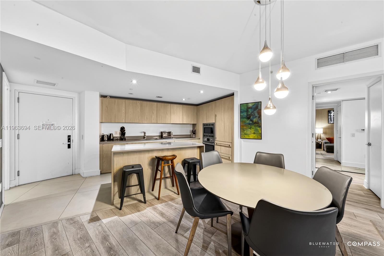 3703 2 / 2 1136 sq. ft. $ 2026-02-11 0 foto