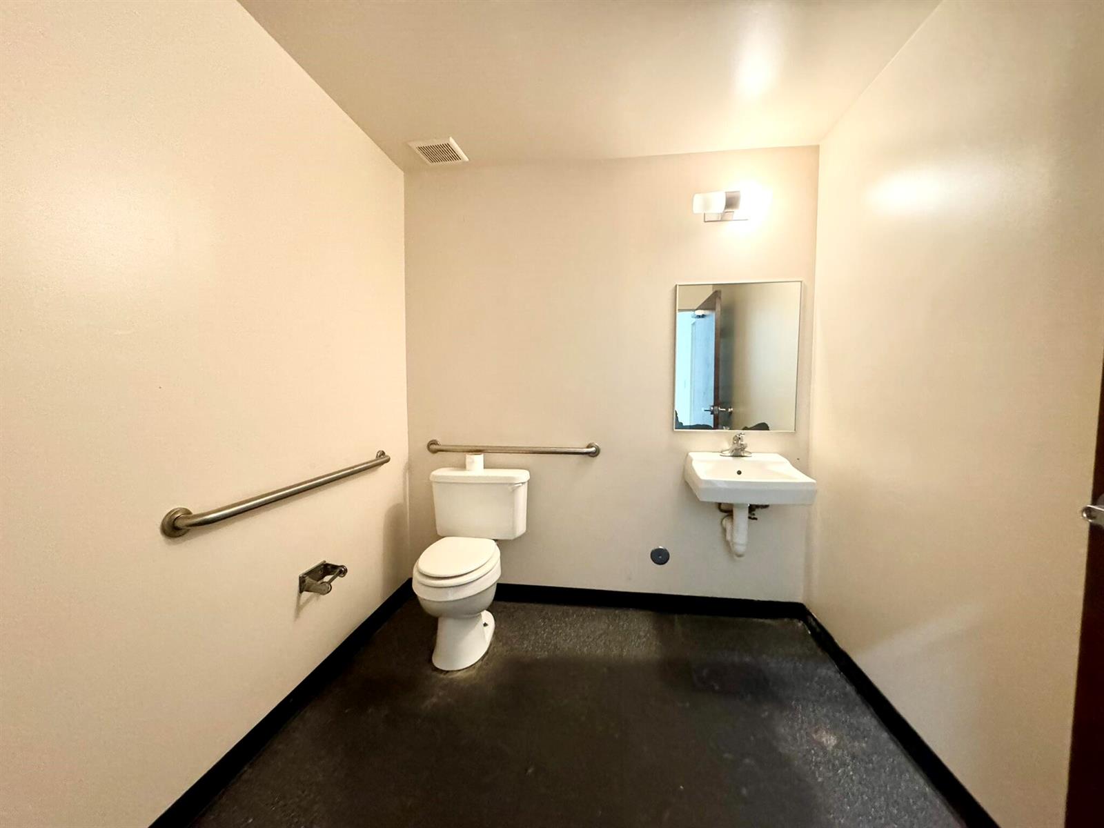 Ver detalles 4324 / 2 sq. ft. $ 2026-03-06 0 foto