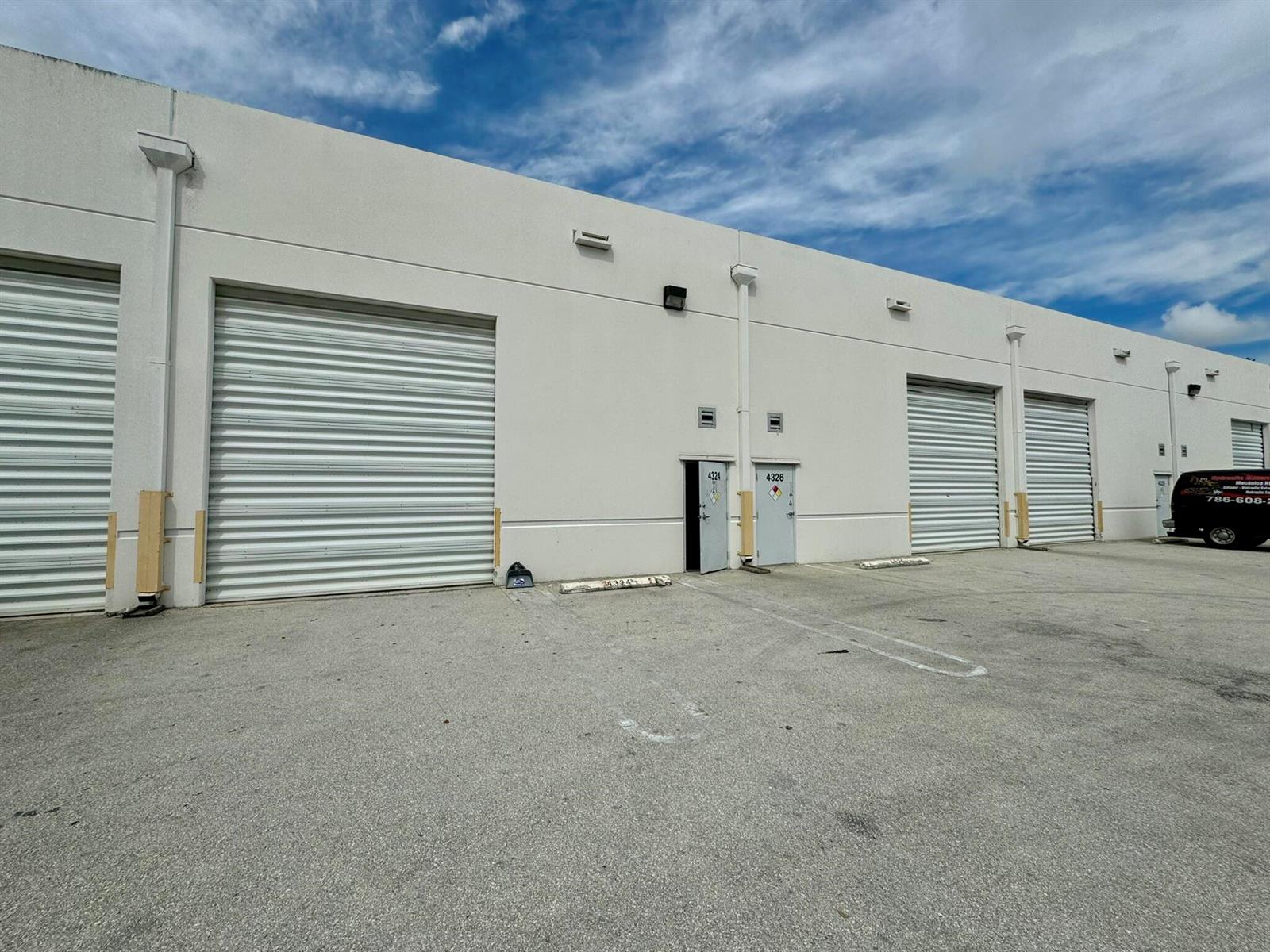 Ver detalles 4324 / 2 sq. ft. $ 2026-03-06 0 foto
