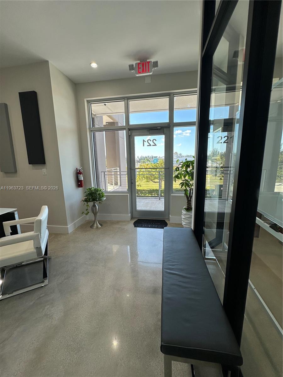 Подробнее 208 / кв.футов $ 2026-02-11 0 Фото