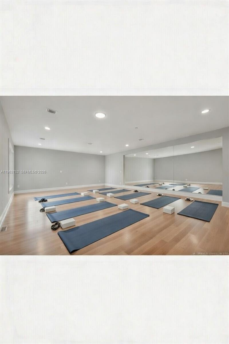 Подробнее / кв.футов $ 2026-02-11 0 Фото