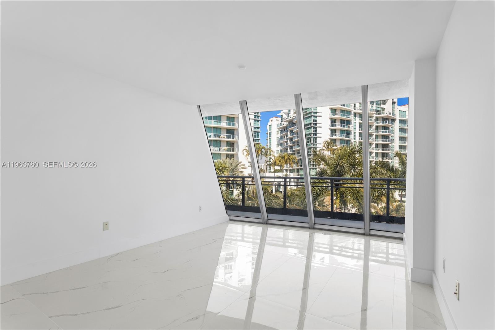Photo of 2950 188th St #349, Aventura, Florida, 33180 - Bedroom 3