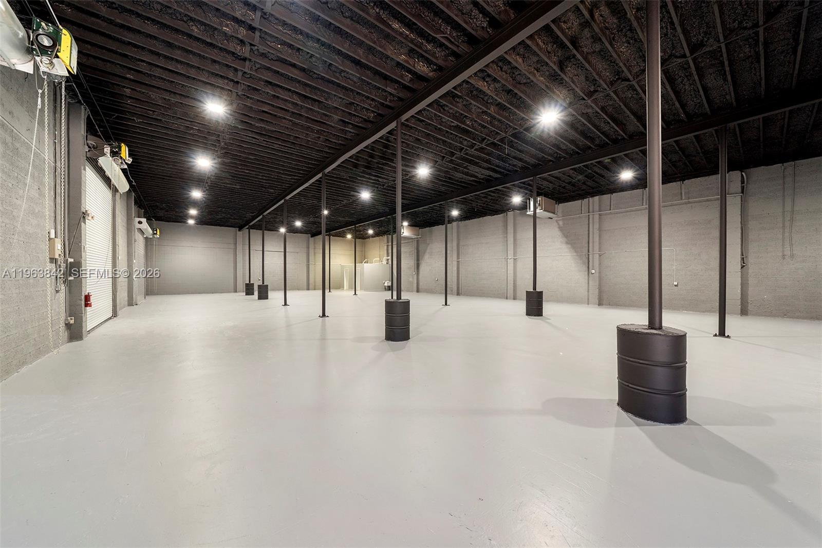   /   sq. ft. $ 2026-02-11 0 foto