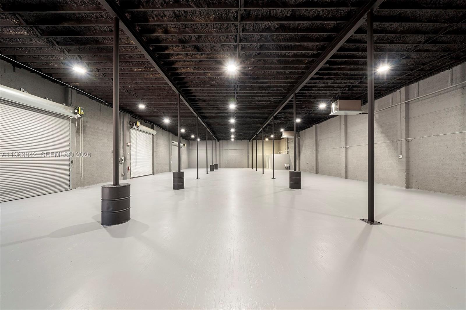   /   sq. ft. $ 2026-02-11 0 foto