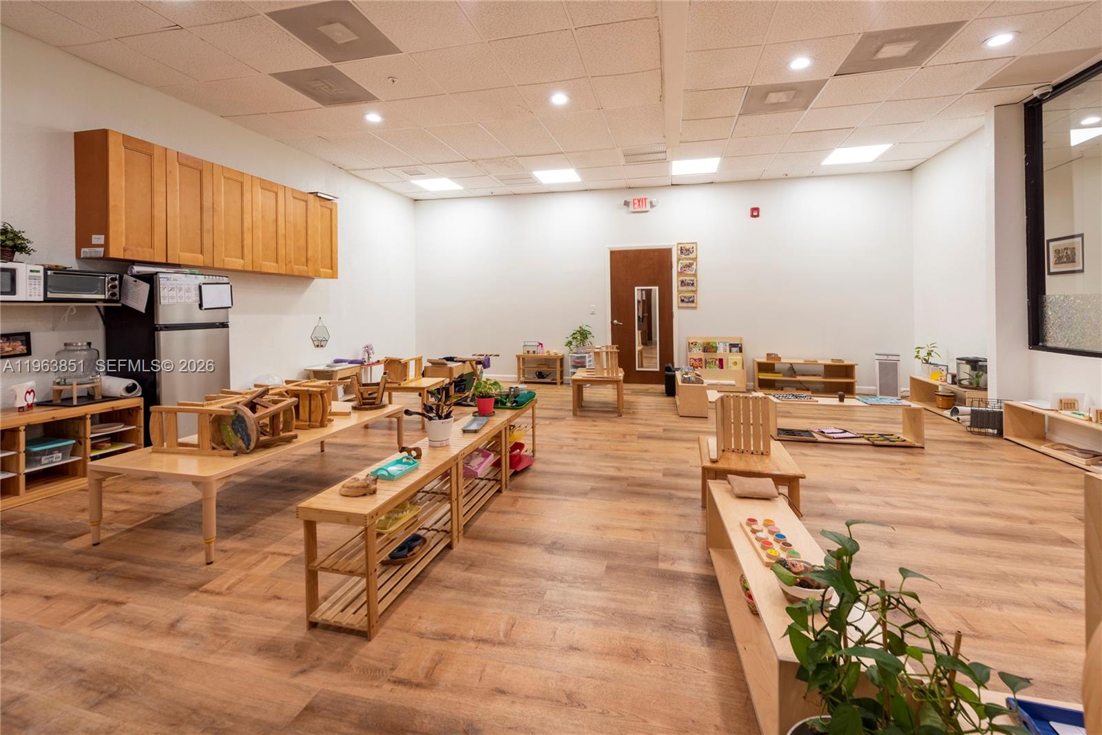   /   sq. ft. $ 2026-02-11 0 foto