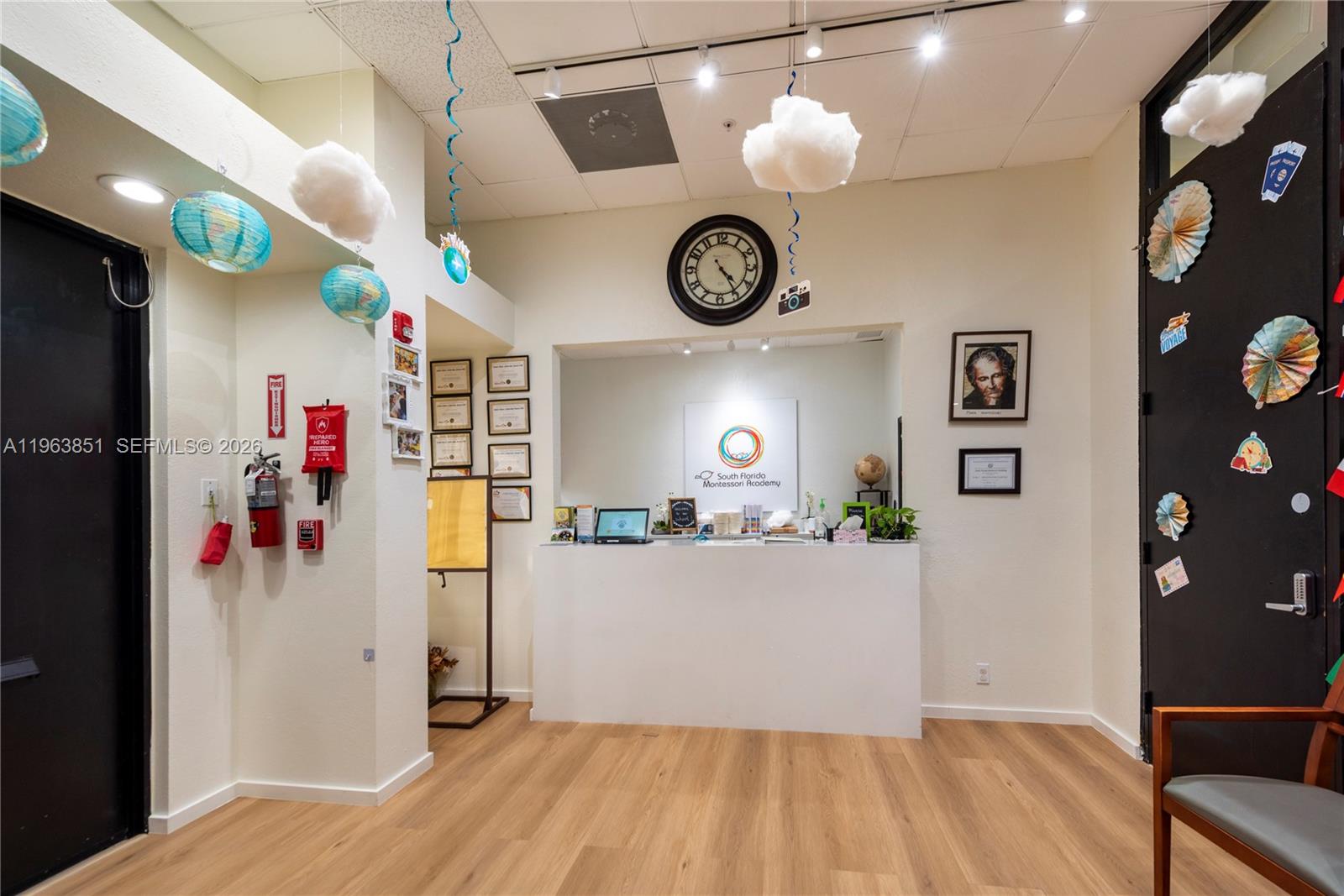   /   sq. ft. $ 2026-02-11 0 foto