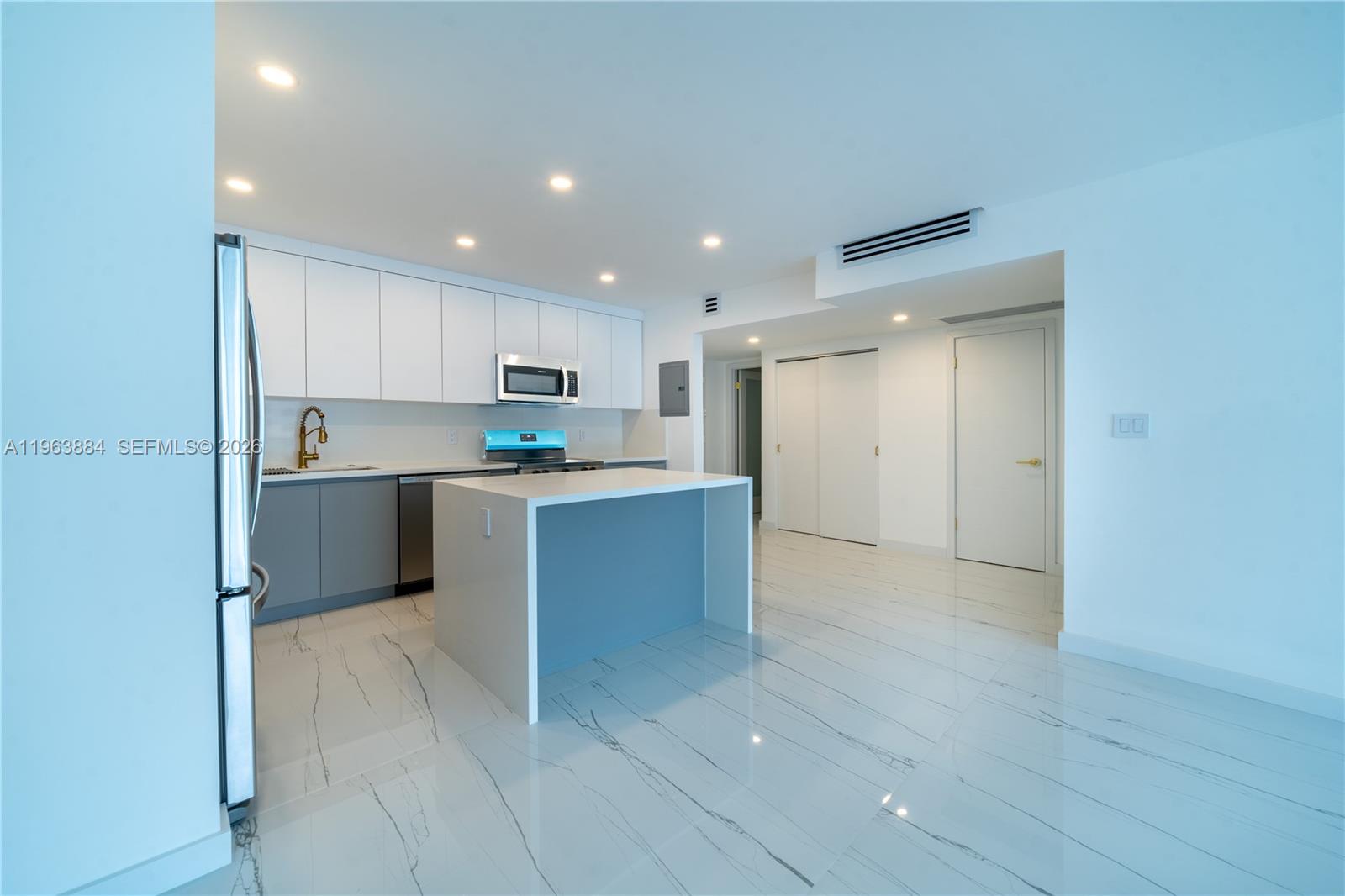 Photo of 19380 Collins Ave #1105, Sunny Isles Beach, Florida, 33160 -