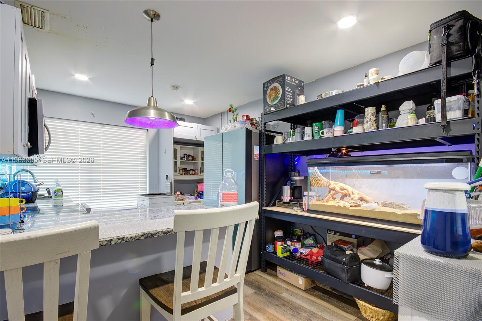 See details / 2298 sq. ft. $ 2026-02-11 0 Photo