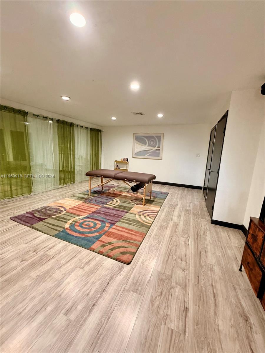 9  /   sq. ft. $ 2026-02-11 0 Photo