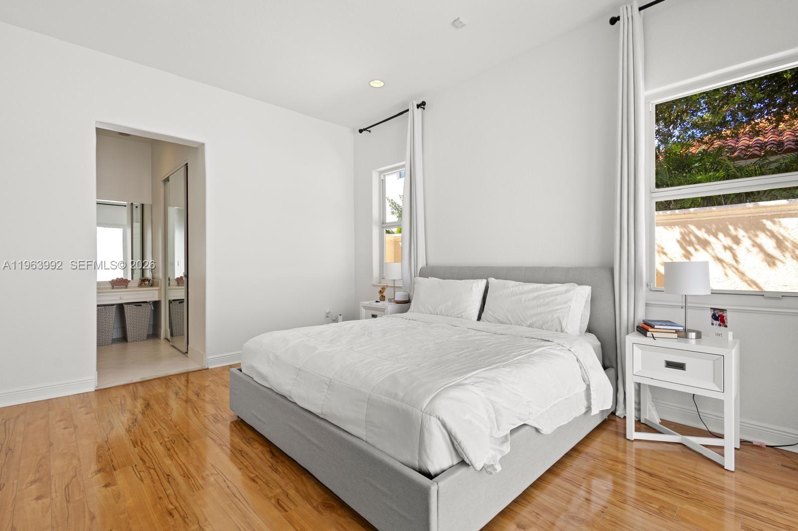 Photo of 1408 Mariner Way (1408), Hollywood, Florida, 33019 -