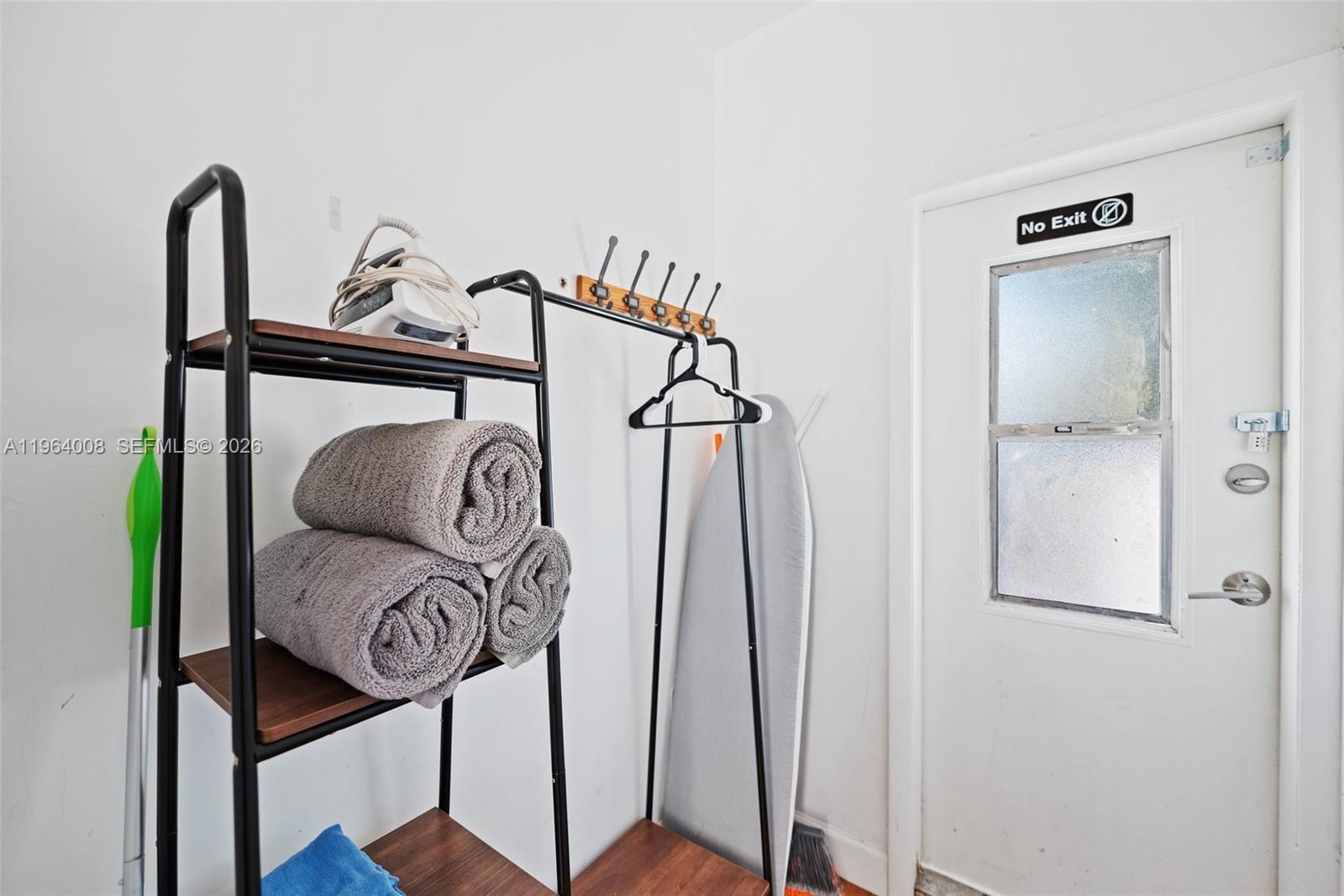   /   кв.футов $ 2026-02-11 0 Фото