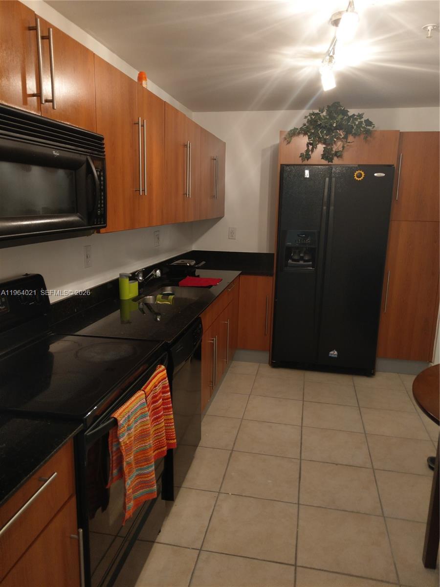 Photo of 3000 Ocean Dr  #210, Hollywood, Florida, 33019 - 