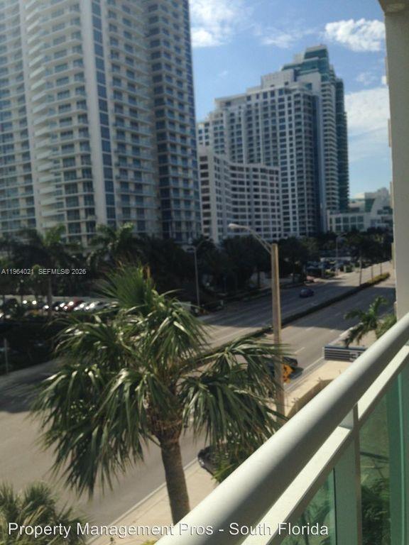 Photo of 3000 Ocean Dr  #210, Hollywood, Florida, 33019 - 