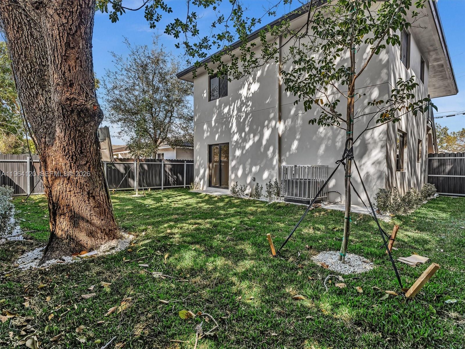 Подробнее / 2032 кв.футов $ 2026-02-12 0 Фото