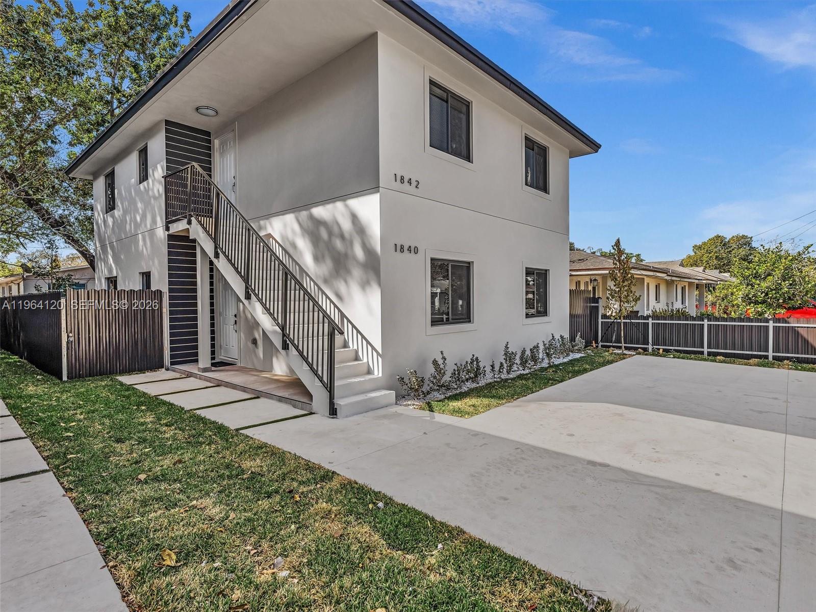 Подробнее / 2032 кв.футов $ 2026-02-12 0 Фото