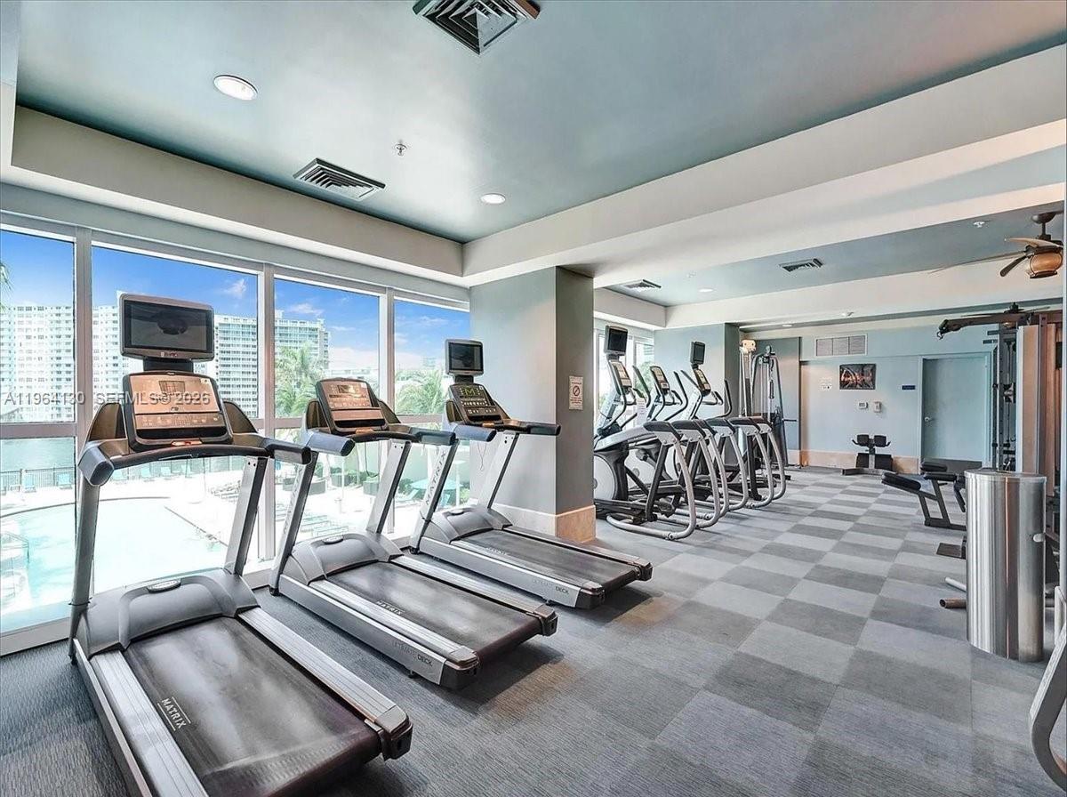 Photo of 1945 Ocean Dr  #709, Hallandale Beach, Florida, 33009 - 