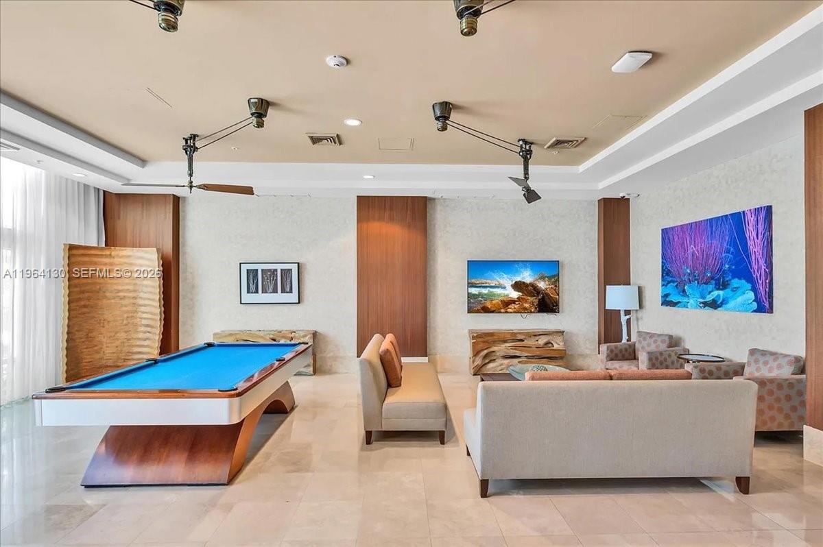 Photo of 1945 Ocean Dr  #709, Hallandale Beach, Florida, 33009 - 