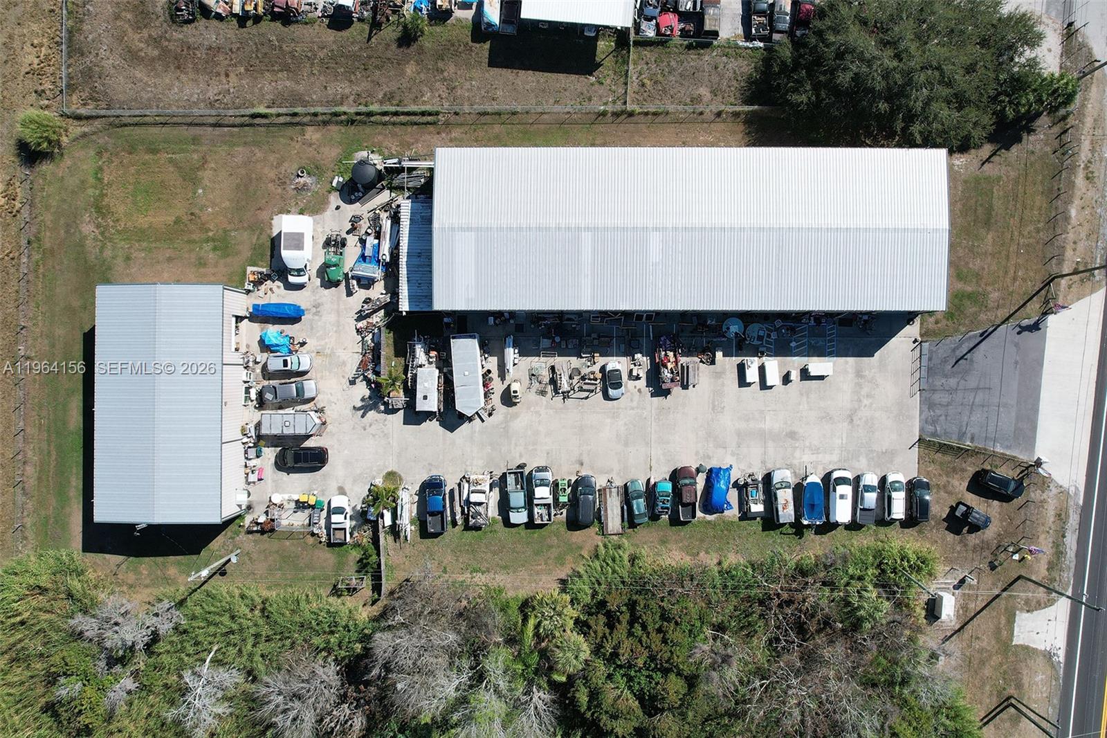   /   кв.футов $ 2026-02-12 0 Фото