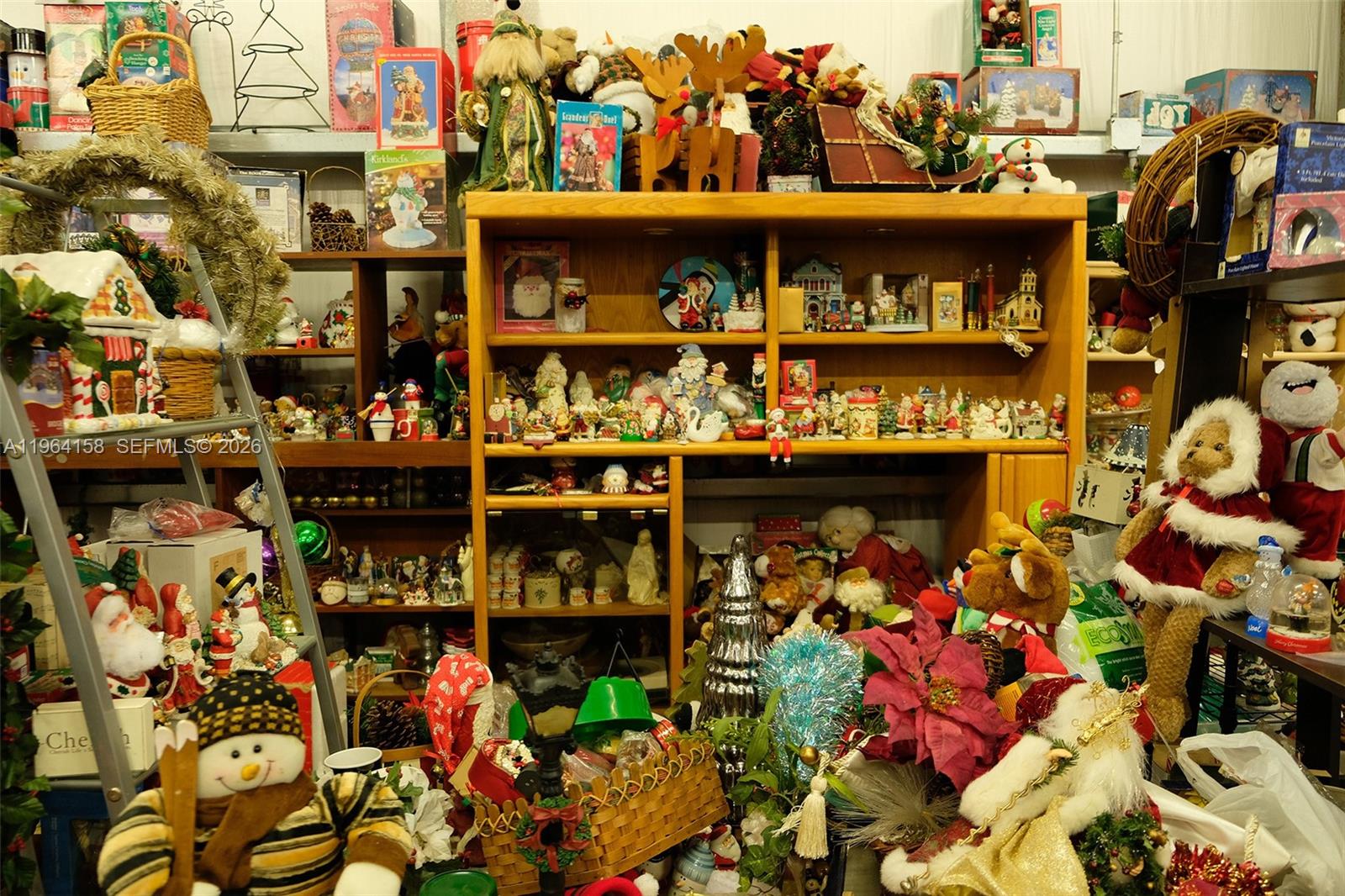 See details / sq. ft. $ 2026-02-12 0 Photo