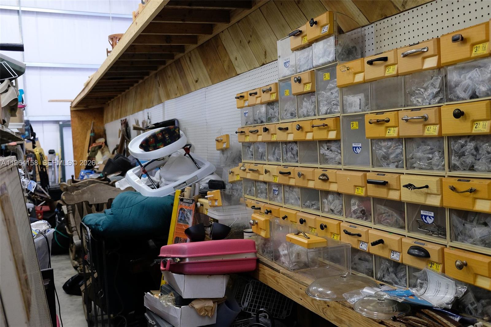 See details / sq. ft. $ 2026-02-12 0 Photo