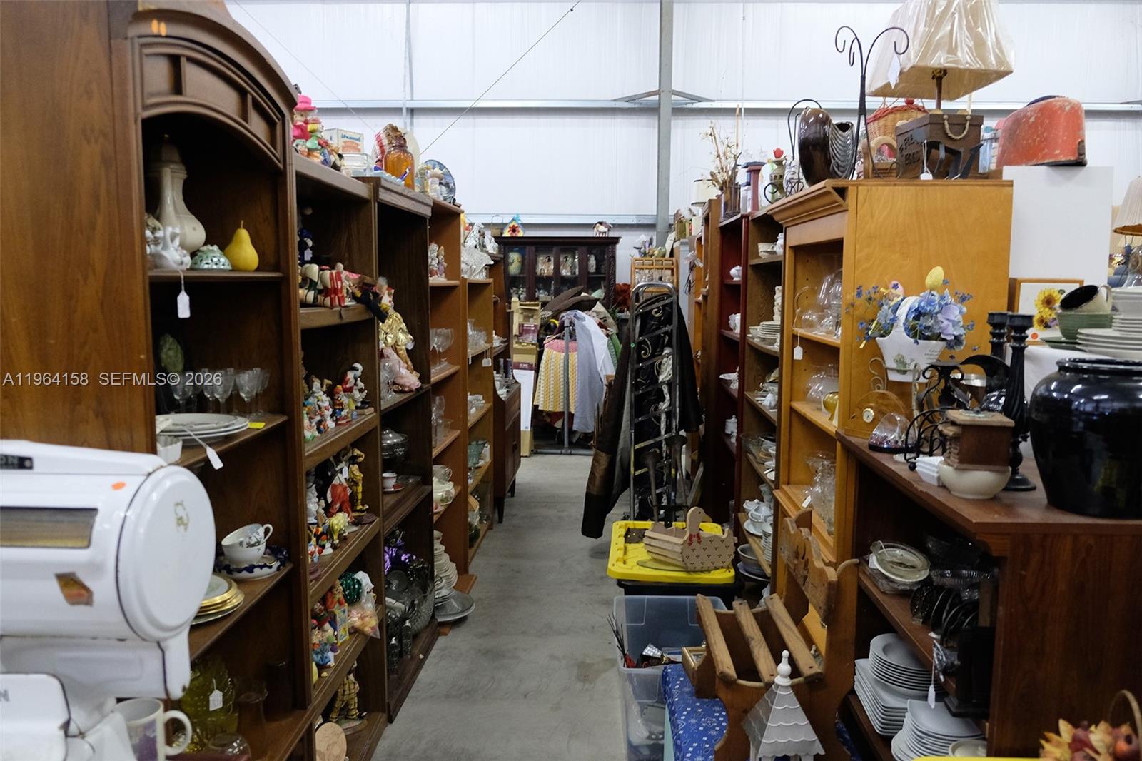 See details / sq. ft. $ 2026-02-12 0 Photo