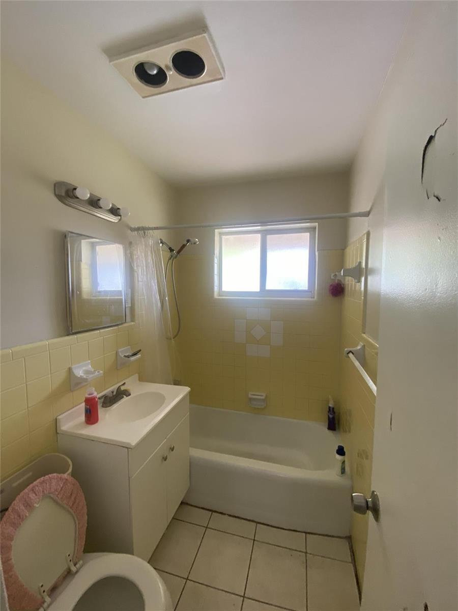   / 0 1742 sq. ft. $ 2026-05-28 0 foto